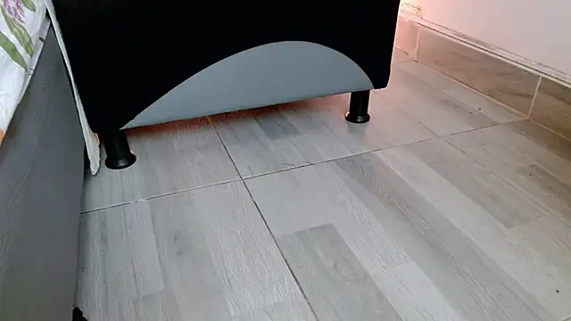 sara-bbc-dominant online show from November 13, 2:43 am