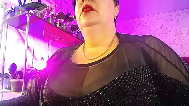  Sweet Woman online show from May 29, 5:49 am