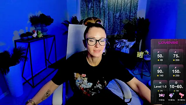 LadyIzabel online show from October 21, 8:51 am