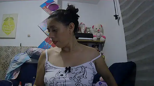 sexy mary 69 online show from June 20, 4:27 am