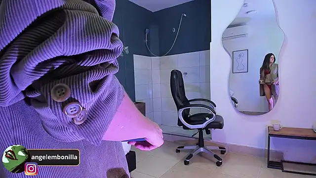 megan morgan01 online show from October 15, 12:19 pm