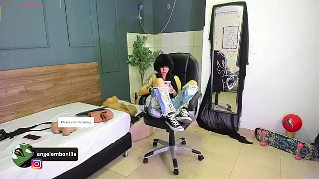 megan morgan01 online show from July 16, 12:43 pm