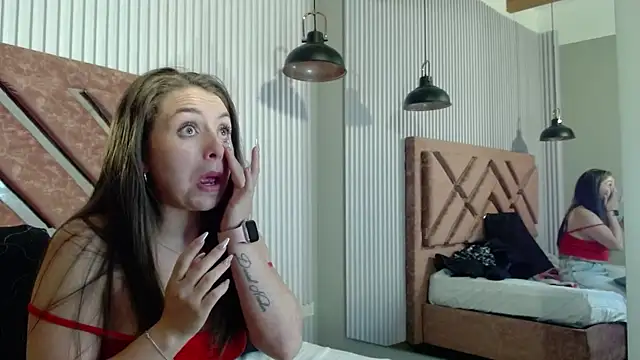  isaabellaa online show from April 19, 6:10 pm