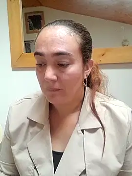 skayhot  online show from April 1, 1:52 pm