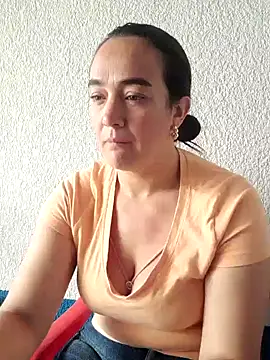 Snapshot of skayhot_ chatting on September 26, 3:42 pm skayhot online show from September 26, 3:42 pm