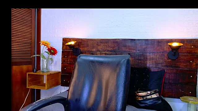 Snapshot of Celeste_sanz chatting on October 16, 10:18 am Celeste sanz online show from October 16, 10:18 am