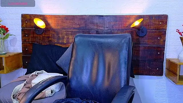 Celeste sanz online show from December 18, 11:59 am