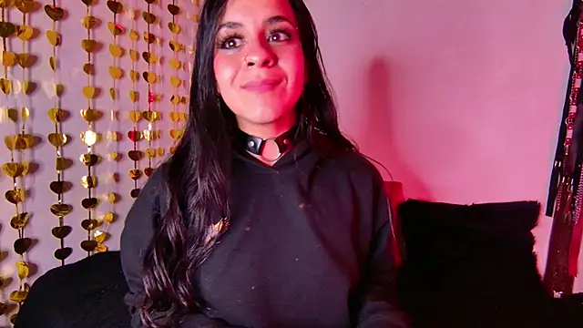 Snapshot of Kali_Menade chatting on September 9, 5:29 am Kali Menade online show from September 9, 5:29 am