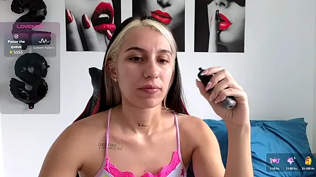 Snapshot of tammyandrade_ chatting on October 10, 3:39 pm tammyandrade online show from October 10, 3:39 pm