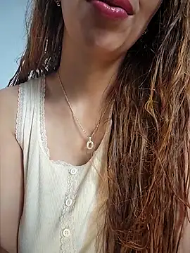 Sara-Arabica online show from July 4, 2:24 pm