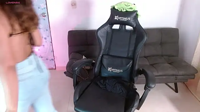 miss valery2 online show from March 21, 5:01 am