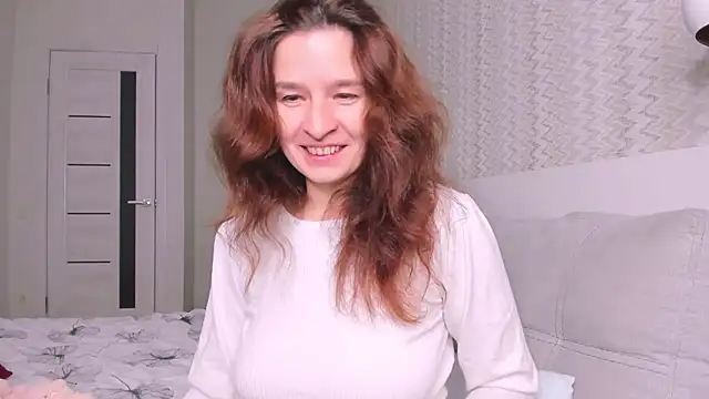   MaryLee   online show from November 14, 9:04 pm