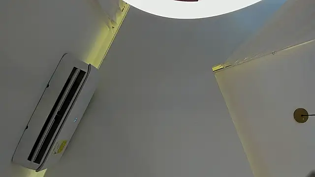 angelrossario online show from November 8, 5:01 am