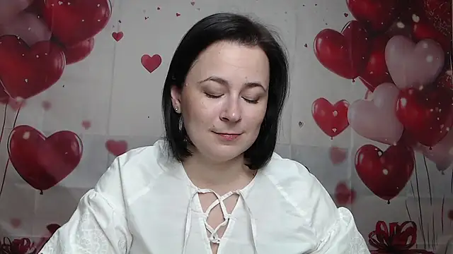 MarieSho online show from March 9, 6:00 pm