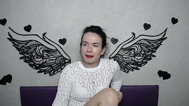 Snapshot of JasmineKouch chatting on September 8, 5:12 pm JasmineKouch online show from September 8, 5:12 pm