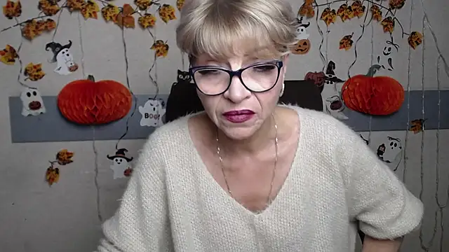 EllaBonito online show from November 16, 6:37 am