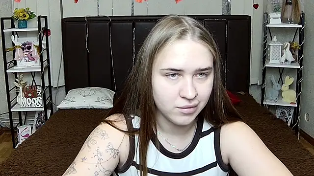 LauraHlot online show from July 29, 7:19 am