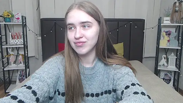 Snapshot of LauraHlot chatting on September 21, 6:01 am LauraHlot online show from September 21, 6:01 am