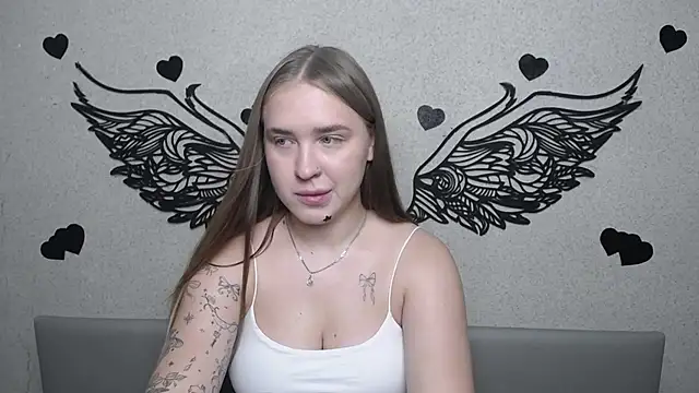 LauraHlot online show from July 25, 5:53 pm