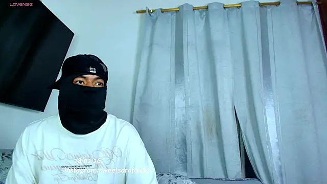 sweetsarasofia online show from March 1, 4:34 am