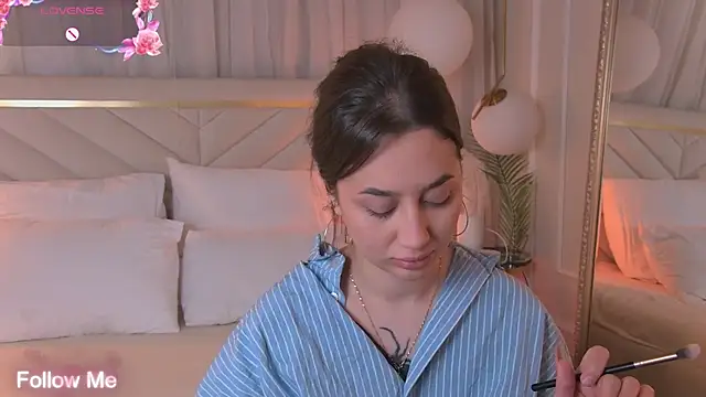 MaryReel online show from October 25, 10:01 am