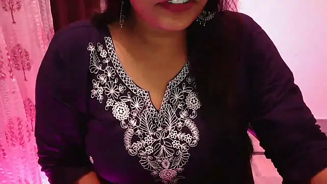 N-Natasha online show from December 14, 8:42 am