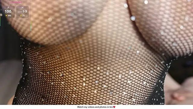 sweet couple777 online show from November 6, 5:30 pm