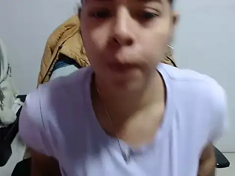 alexa-cooper- online show from August 6, 1:29 pm