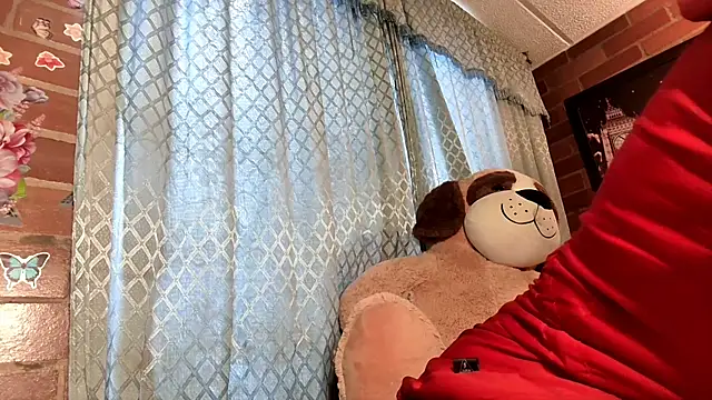 Snapshot of ValeriaLacrozee chatting on October 8, 4:44 pm ValeriaLacrozee online show from October 8, 4:44 pm