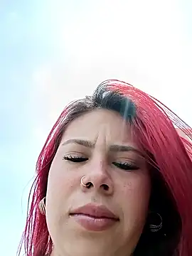 aurora sky11 online show from October 27, 4:13 pm