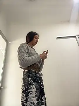 Nikol Rang   online show from October 28, 5:52 pm