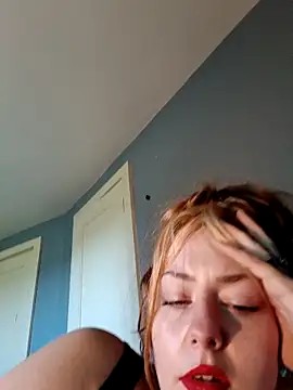 SkarlettRose96 online show from October 14, 3:47 pm