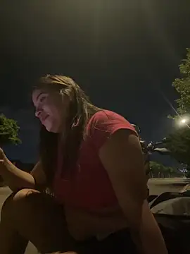 perlita05 online show from October 3, 12:05 am