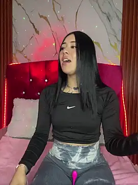 emily 22x online show from November 12, 10:19 pm