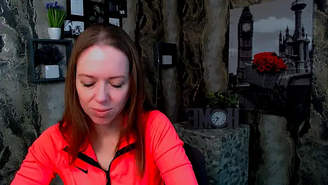 GloriaSi  online show from February 4, 5:43 am