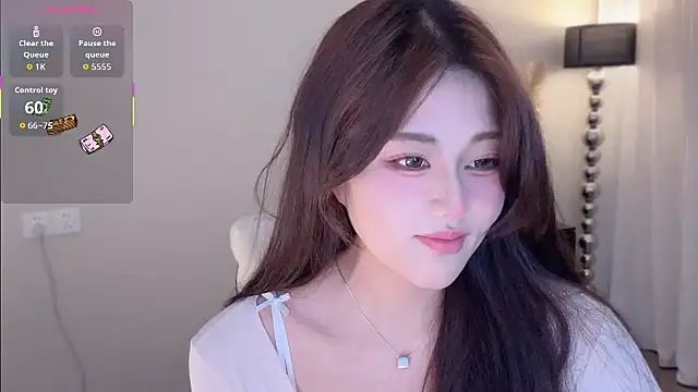 Snapshot of Cure-uuuuuuuu chatting on October 14, 3:58 pm Cure-uuuuuuuu online show from October 14, 3:58 pm