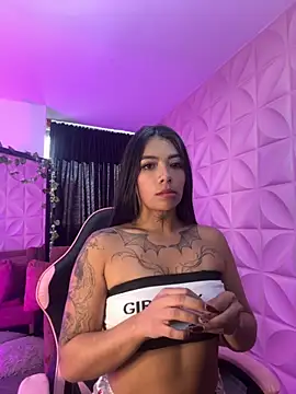 Snapshot of NattGomez chatting on September 14, 7:34 pm NattGomez online show from September 14, 7:34 pm