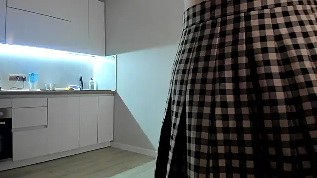 Emma Flin online show from November 4, 11:26 am