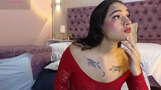 EMILYY FOXY online show from December 18, 6:56 pm