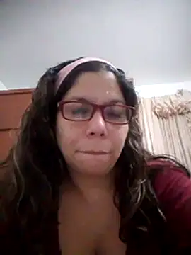 Carliina Soussa online show from November 19, 4:45 am