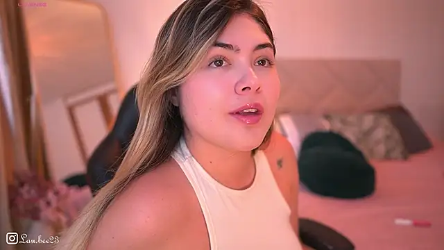 Lau Bee online show from January 16, 6:59 pm