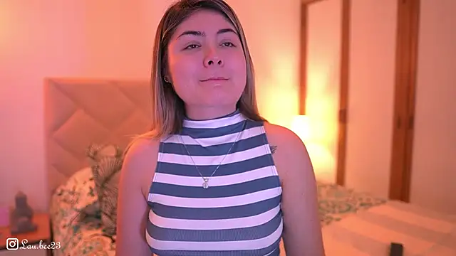 Lau Bee online show from November 23, 4:52 pm