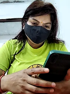 illay love online show from April 8, 5:42 am