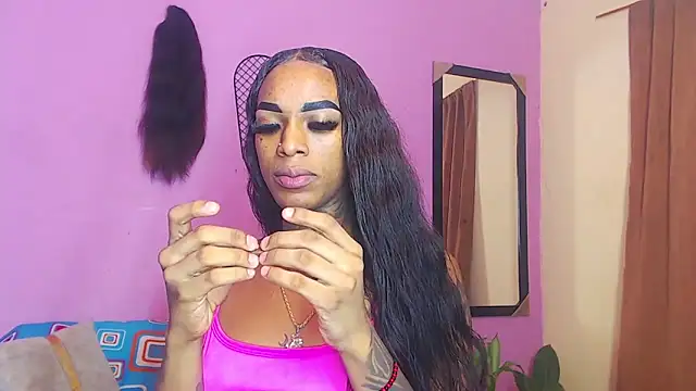 Snapshot of badgirls_cx chatting on October 18, 7:48 pm badgirls cx online show from October 18, 7:48 pm