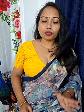 DREAM GIRL-30 online show from November 9, 6:37 pm