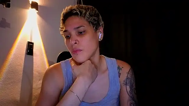 Charlee pink online show from July 24, 3:37 am