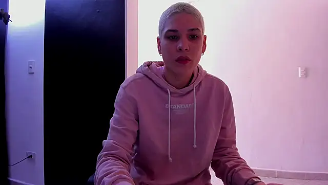 Charlee pink online show from September 10, 1:44 pm