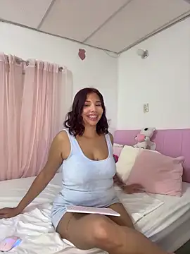 LucyMartelli online show from March 11, 11:14 am