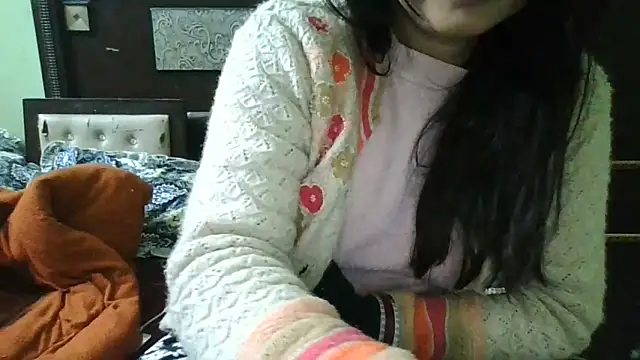 couplesuni online show from December 19, 3:21 am