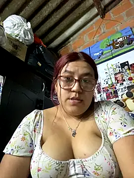 Snapshot of violeta_818 chatting on September 12, 4:46 am violeta 818 online show from September 12, 4:46 am